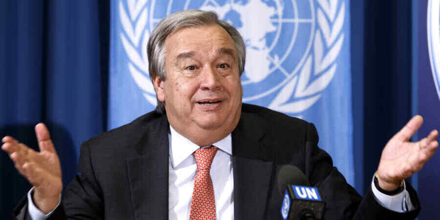 Le Secrétaire général de l'ONU reste silencieux sur la culpabilité des Etats-Unis lorsqu'il évoque le bombardement du Japon