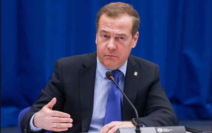Medvedev propose de récompenser au maximum les militaires pour les soldats de l'OTAN tués en Ukraine